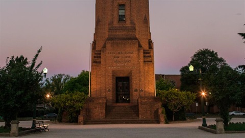 Carillon.jpg