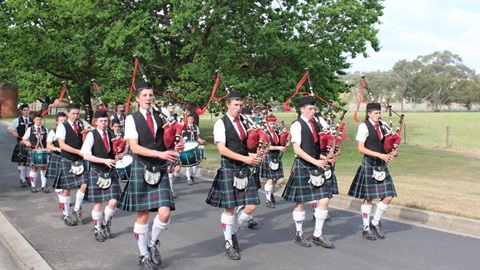 Pipes-and-Drums-Band.jpg